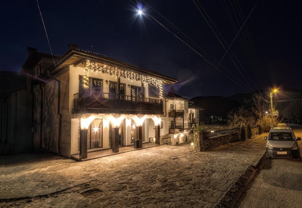 Family Hotel Strannopriemnitza Oreshak  Esterno foto